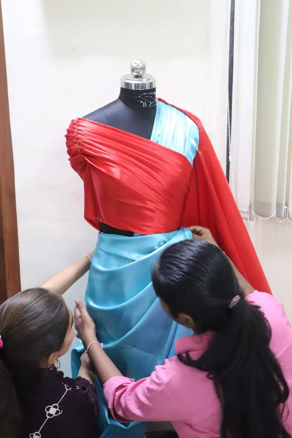 The Fashion Contest Image 3